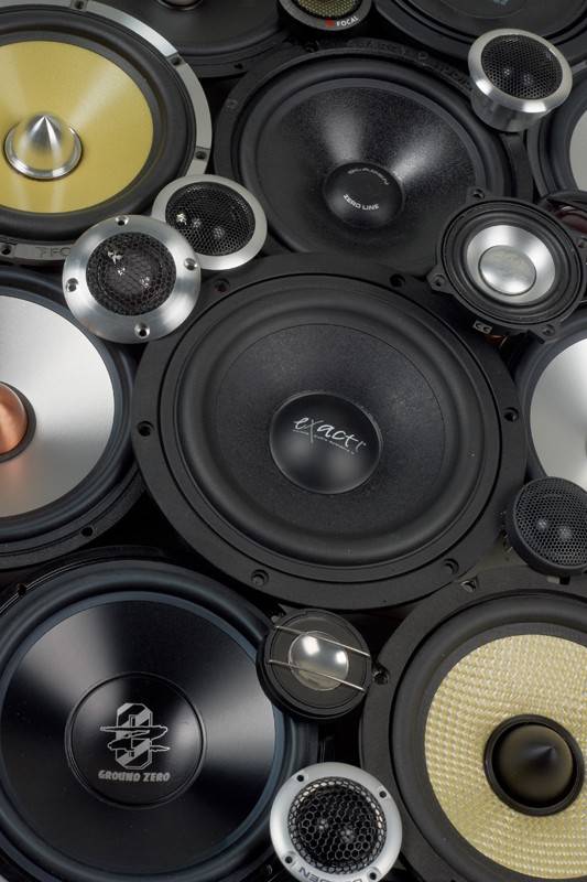Car-HiFi-Lautsprecher 16cm: 12 Lautsprechersets f&uuml;r den Aktivbetrieb im Test, Bild 1