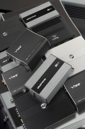 Car-HiFi Endstufe 2-Kanal: 10 moderne Kompaktendstufen f&uuml;r alle Anwendungen, Bild 1