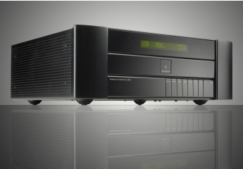 Stereovorstufen Meridian Reference 818v3 Audio Core im Test, Bild 1